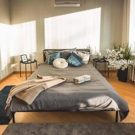 Historic 4-bedroom - Brivibas Boulevard Riga