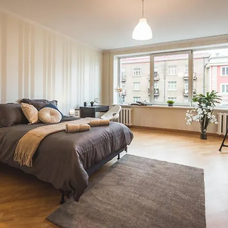 Historic 4-bedroom - Brivibas Boulevard * Riga